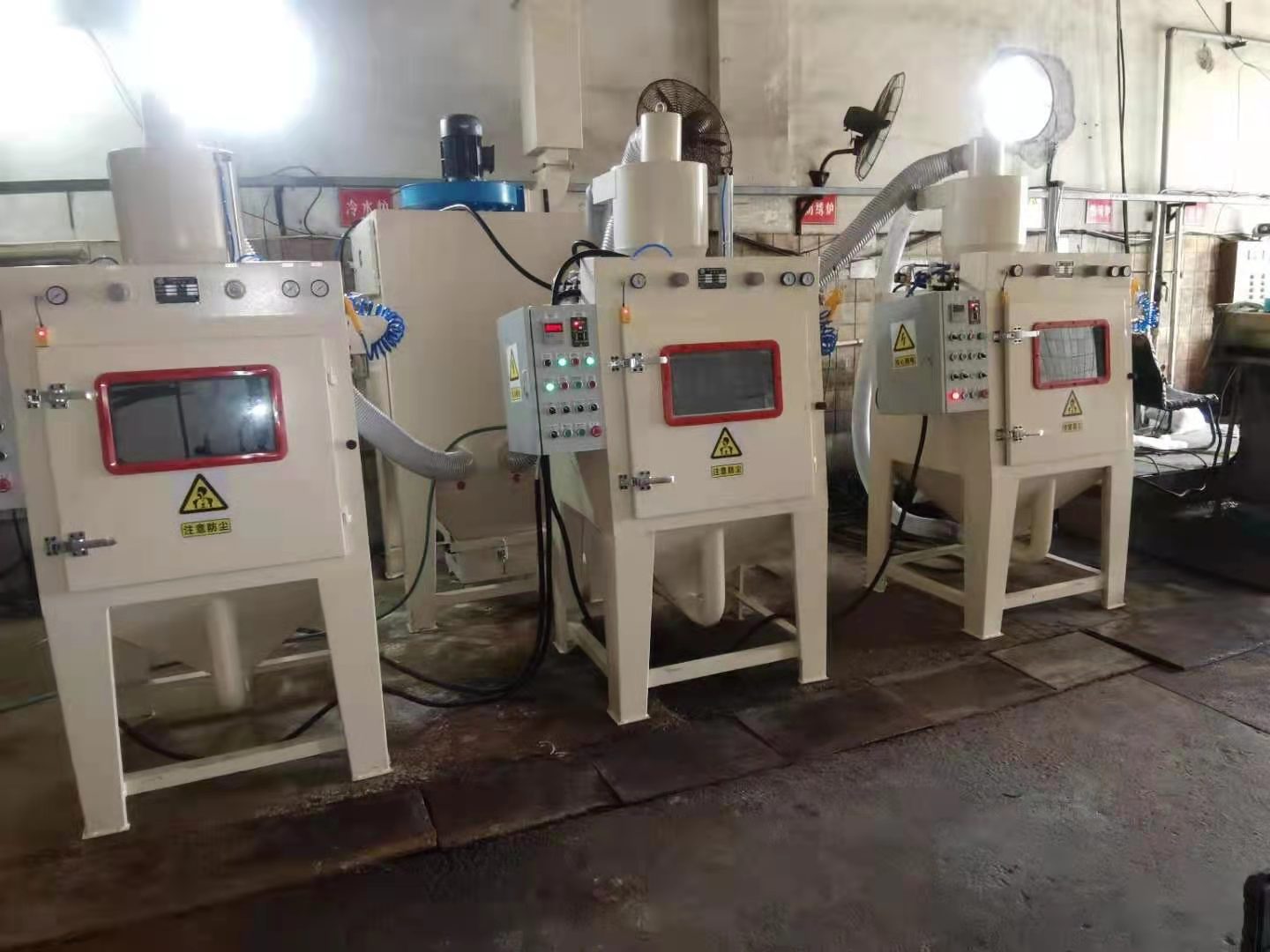 小型噴砂機(jī)的噴砂效果如何？